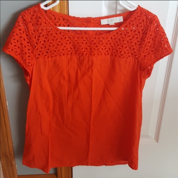 loft red top